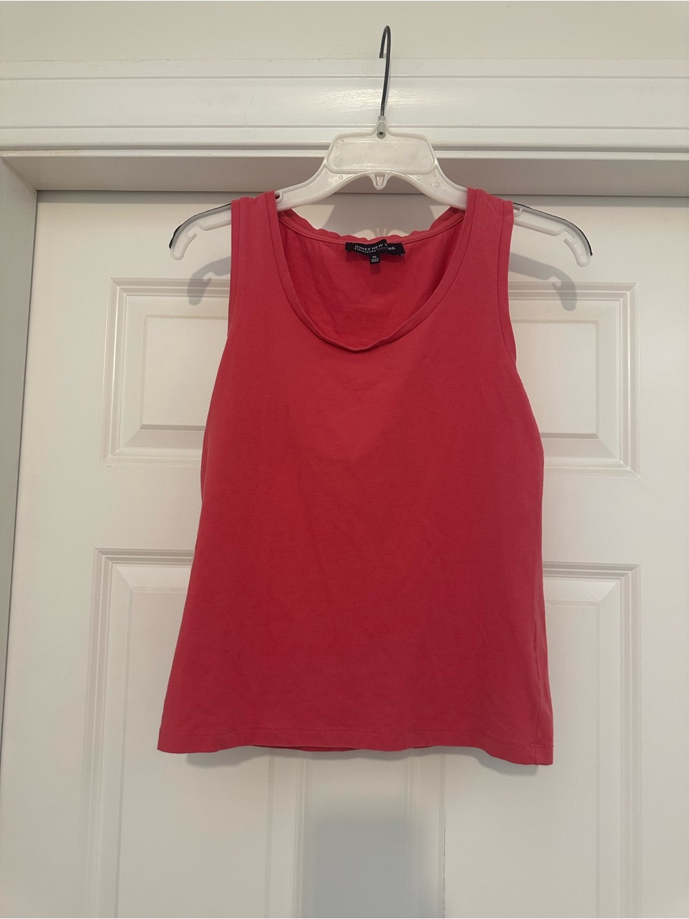 Jones New York Coral Scoop Neck Tank Top